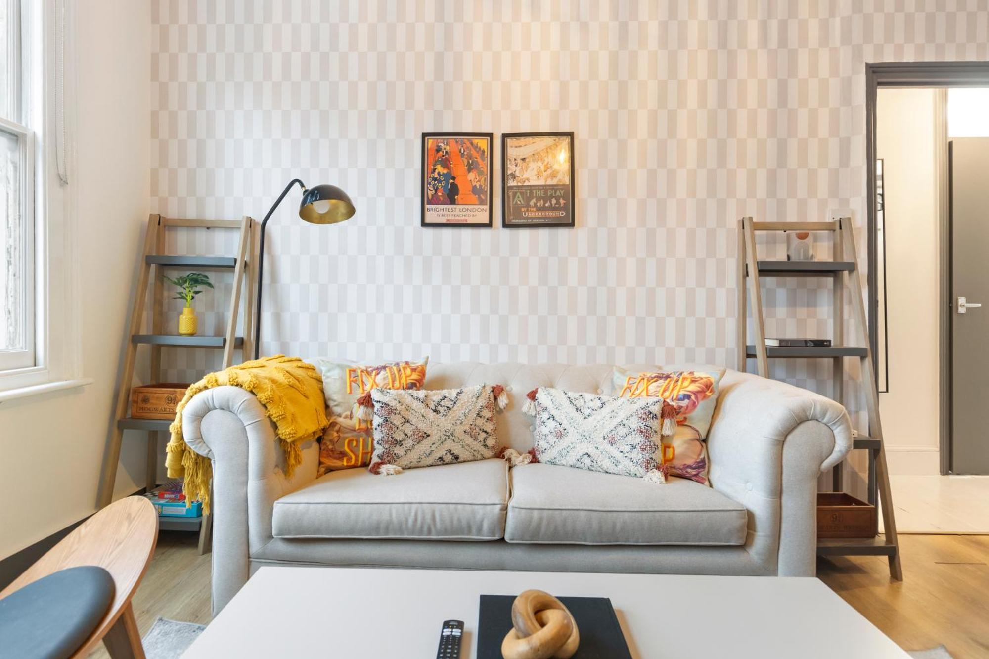 Bright & Airy Rooftop In Apartamento
