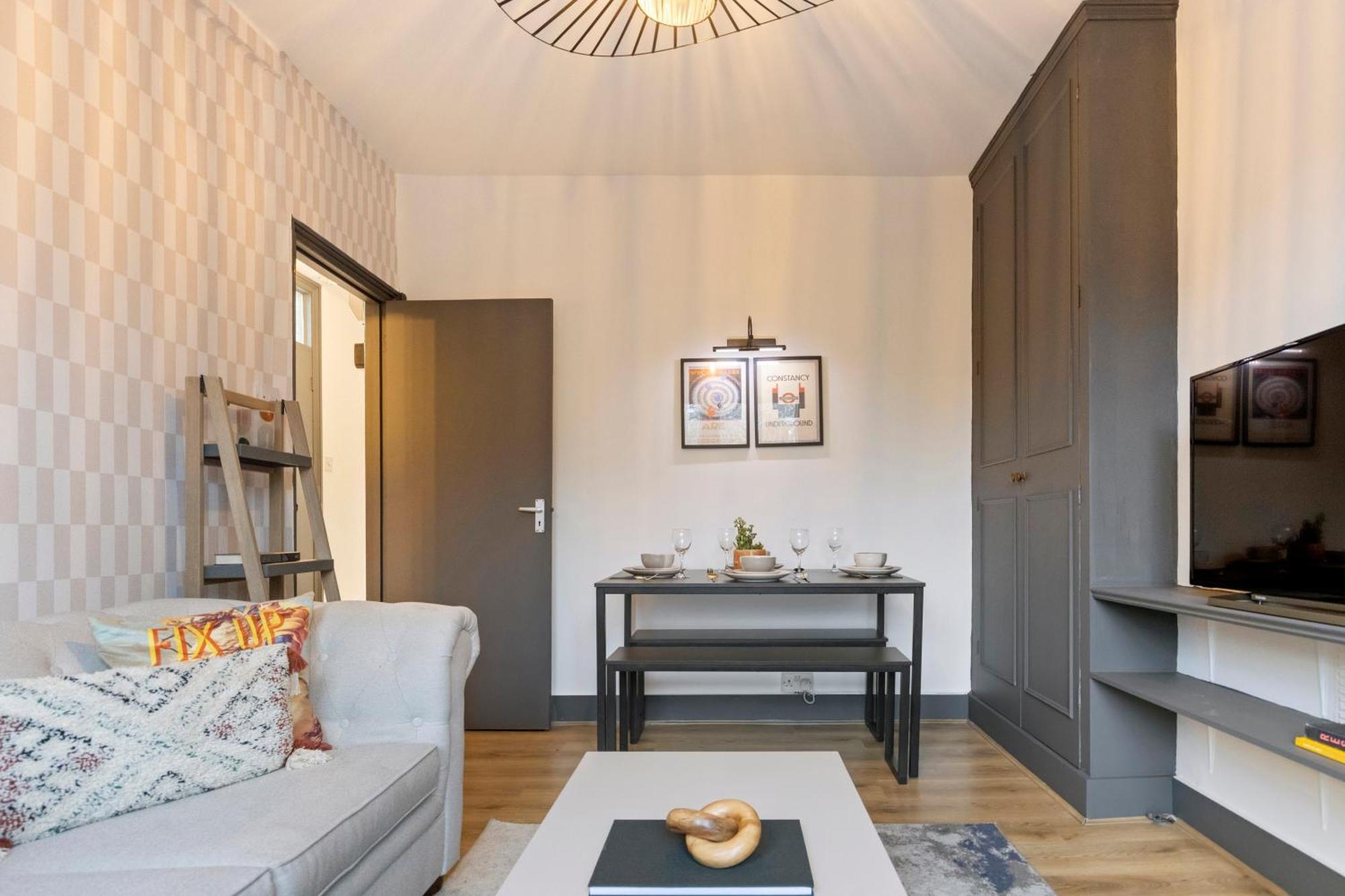 Bright & Airy Rooftop In Apartamento